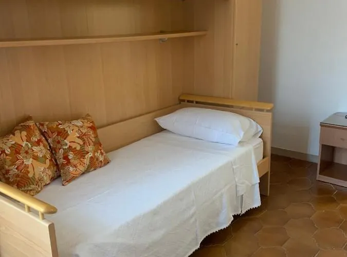 50 Passi Dal Mare Apartman Moneglia